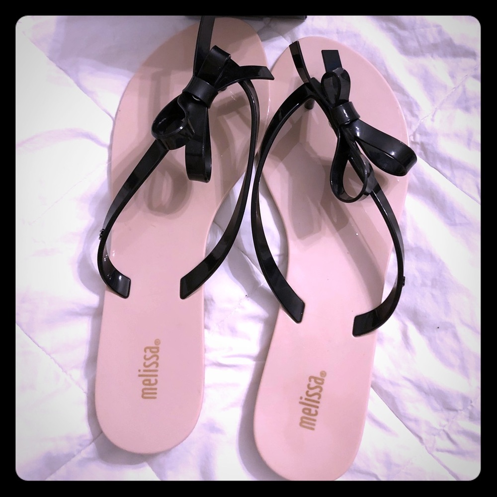 NWT Melissa Black & nude sandals